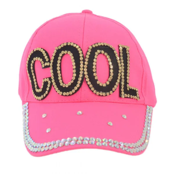 Спортна шапка с надпис COOL