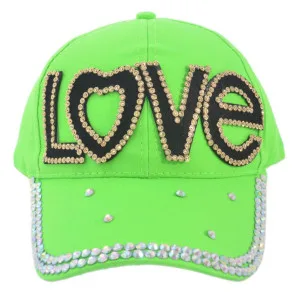 Спортна шапка с надпис LOVE